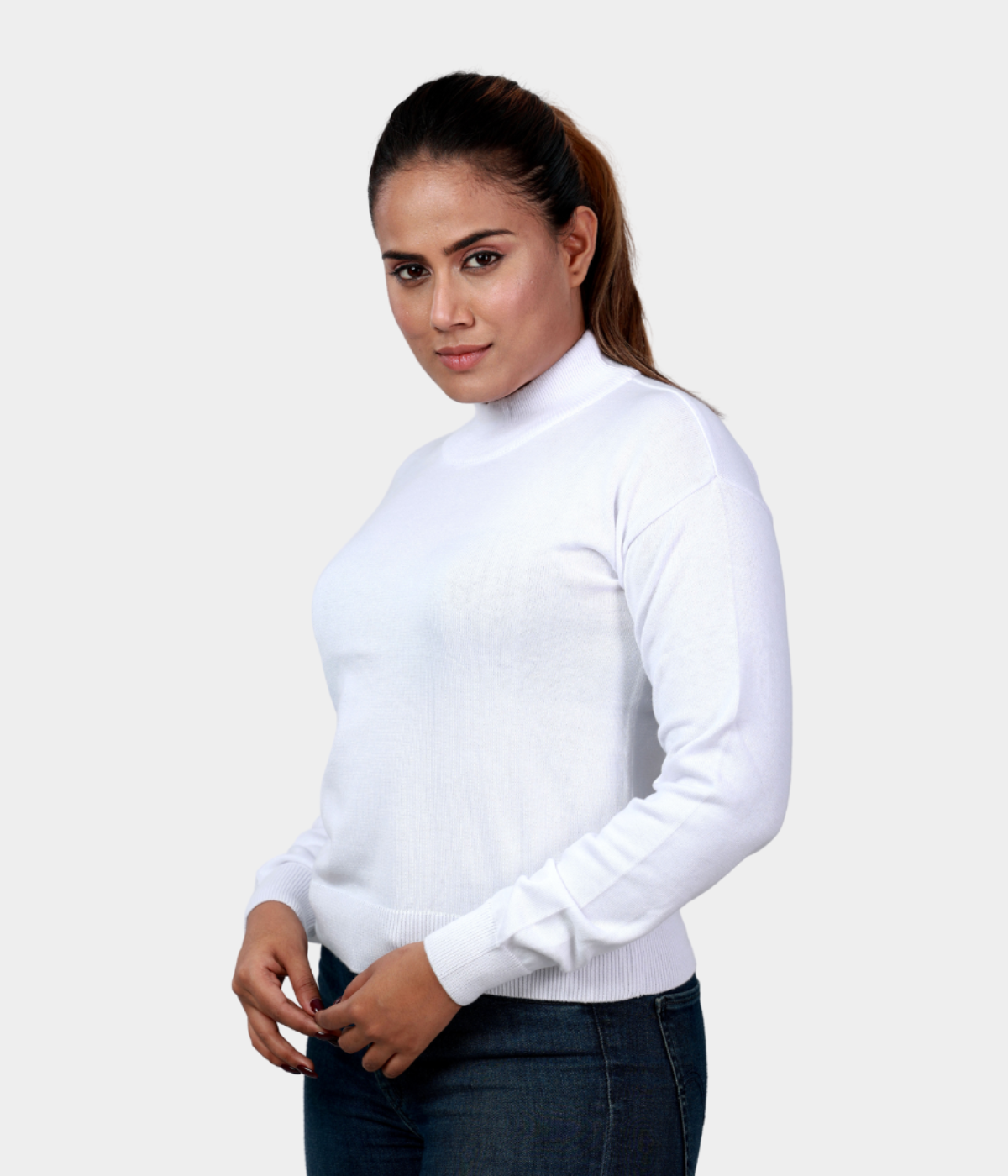 White High Neck Full Sleeves Knitted Top