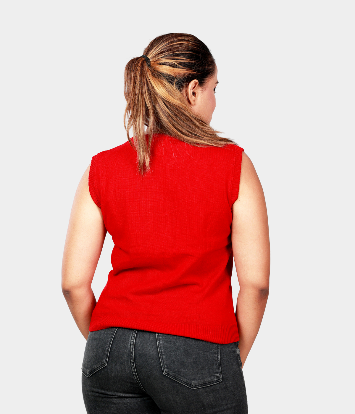 Maroon Round Neck Sleeveless Knitted TOP