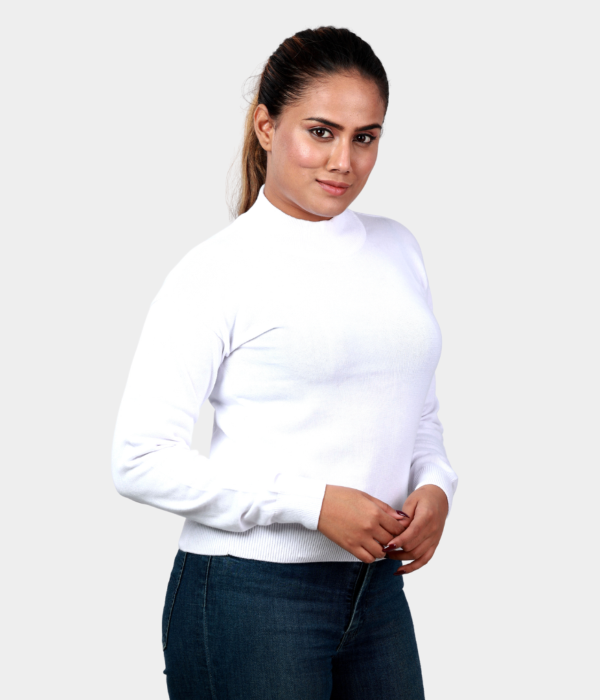 White High Neck Full Sleeves Knitted Top